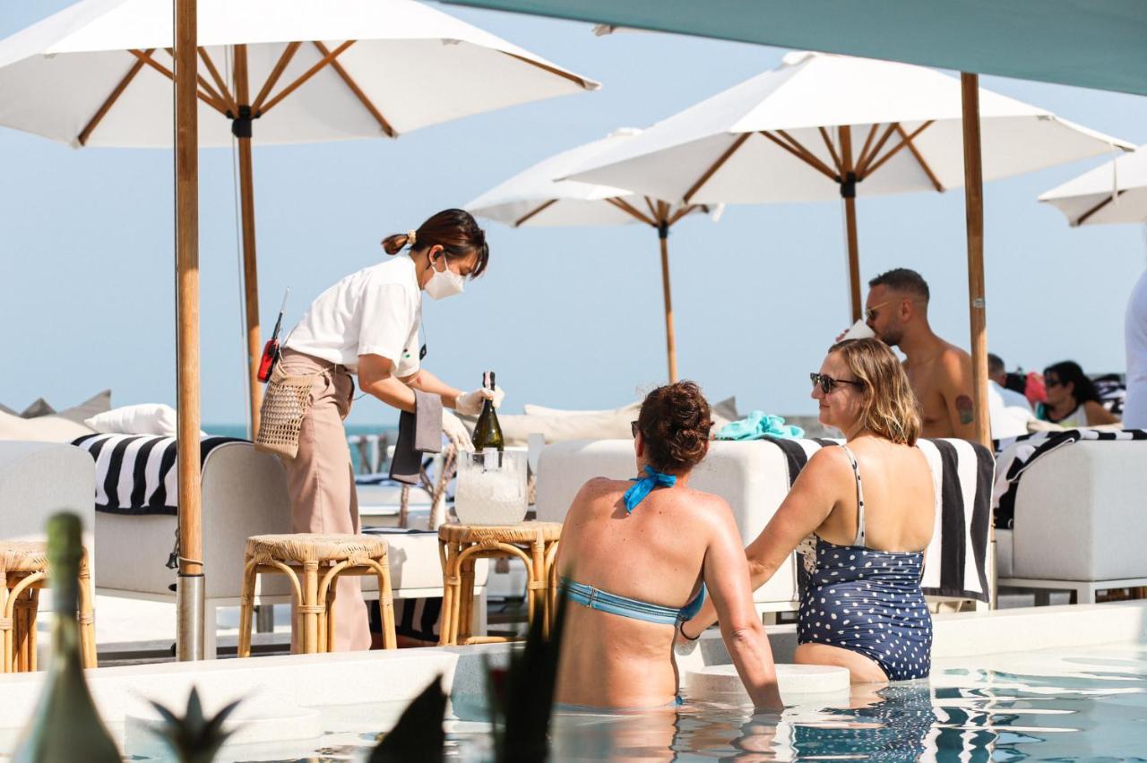 Sundance Dayclub Hua Hin Ξενοδοχείο Εξωτερικό φωτογραφία